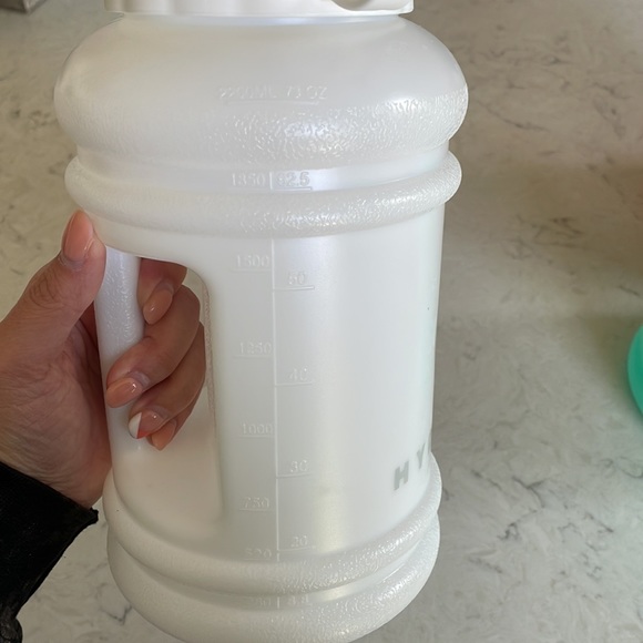 White hydrojug - Picture 3 of 3